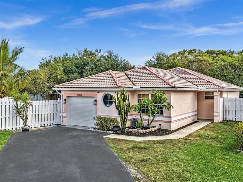 13400 NW 5th Court, Plantation, FL 33325 Photo