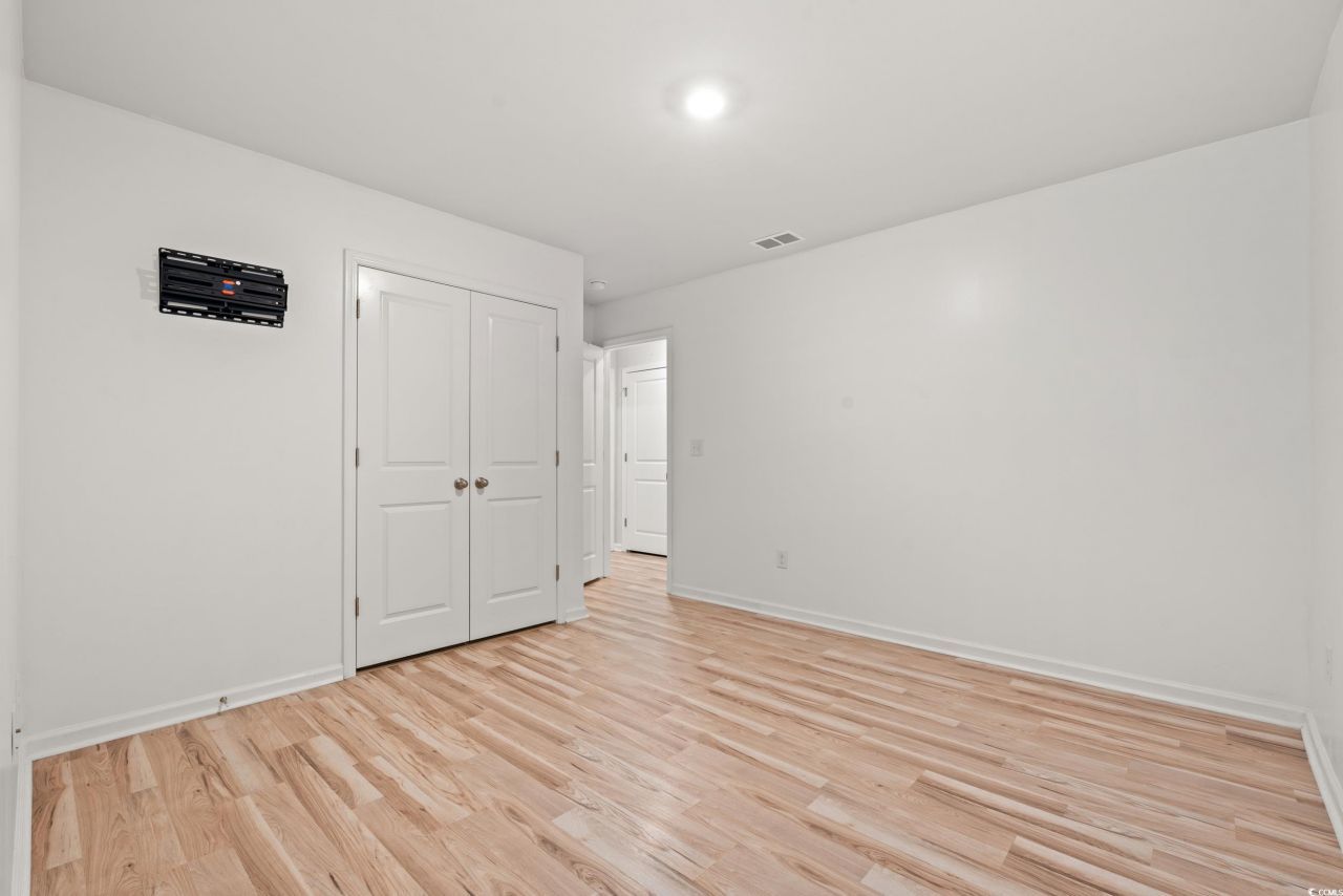 1852 Melville Ct. Photo 24