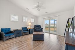 1852 Melville Ct. photo 4