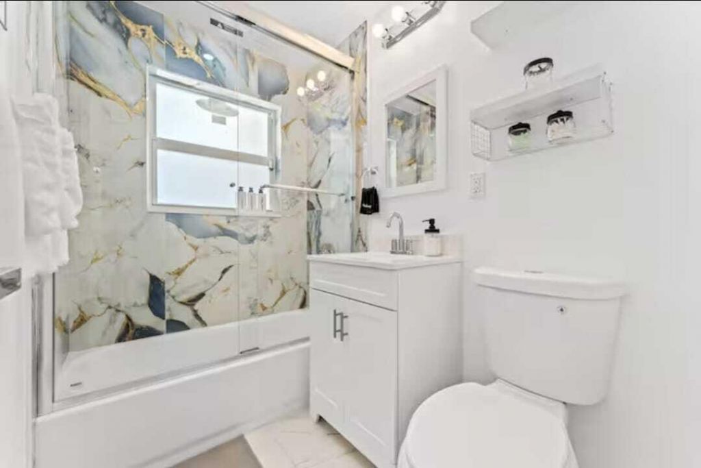 1713 NE Ne 7th Terrace Ne, Fort Lauderdale, FL 33305 Photo