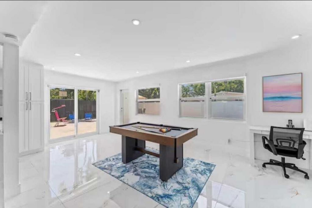 1713 NE Ne 7th Terrace Ne, Fort Lauderdale, FL 33305 Photo