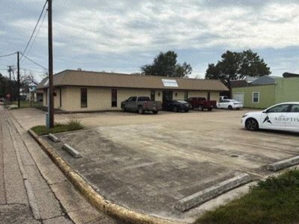 115 N Central ST, Cameron, TX 76520
