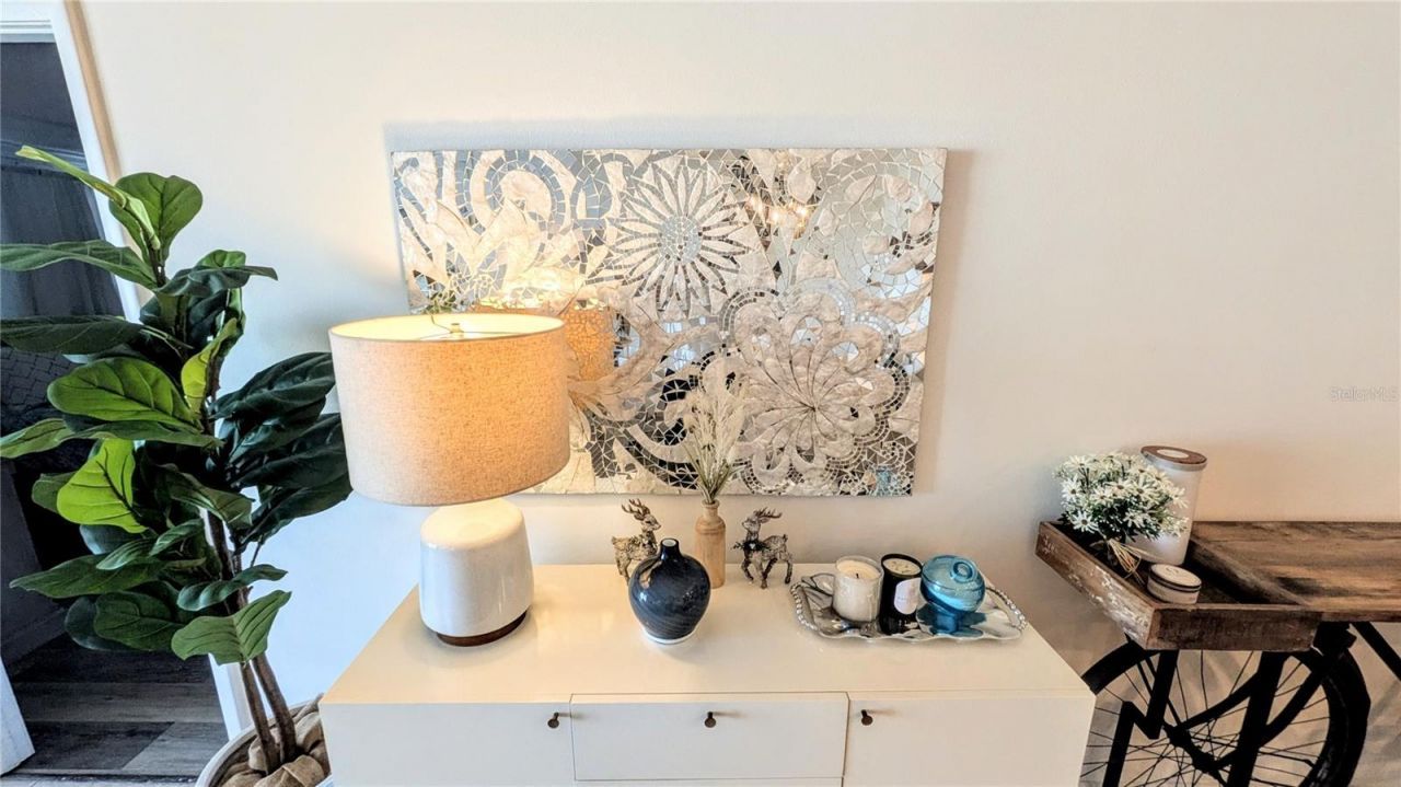 101 S Gulfstream Avenue, Unit 7E, Sarasota, FL 34236 Photo