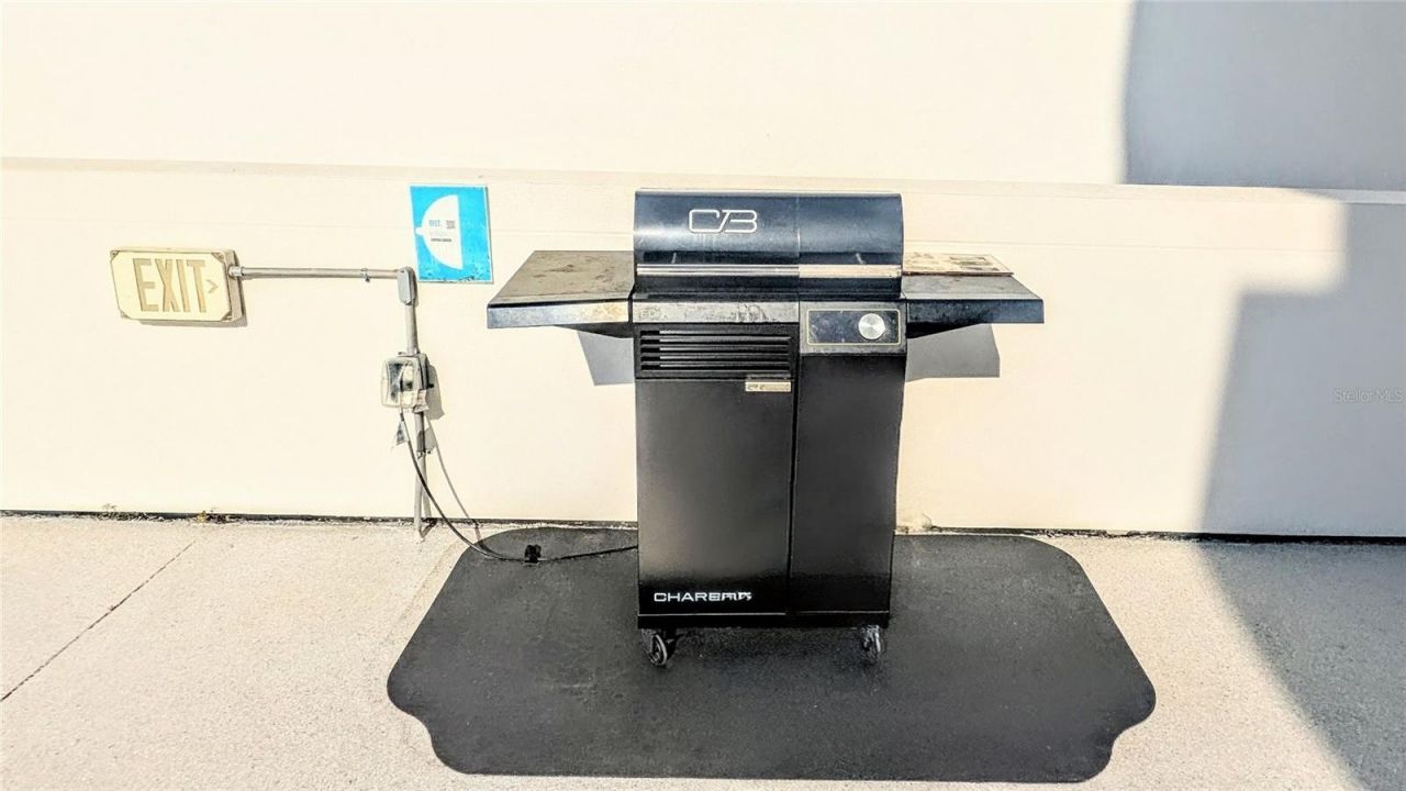 101 S Gulfstream Avenue, Unit 7E, Sarasota, FL 34236 Photo