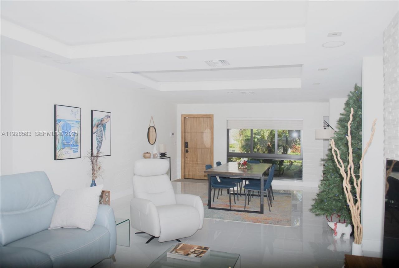 2734 SE 14th St, Pompano Beach, FL 33062 Photo