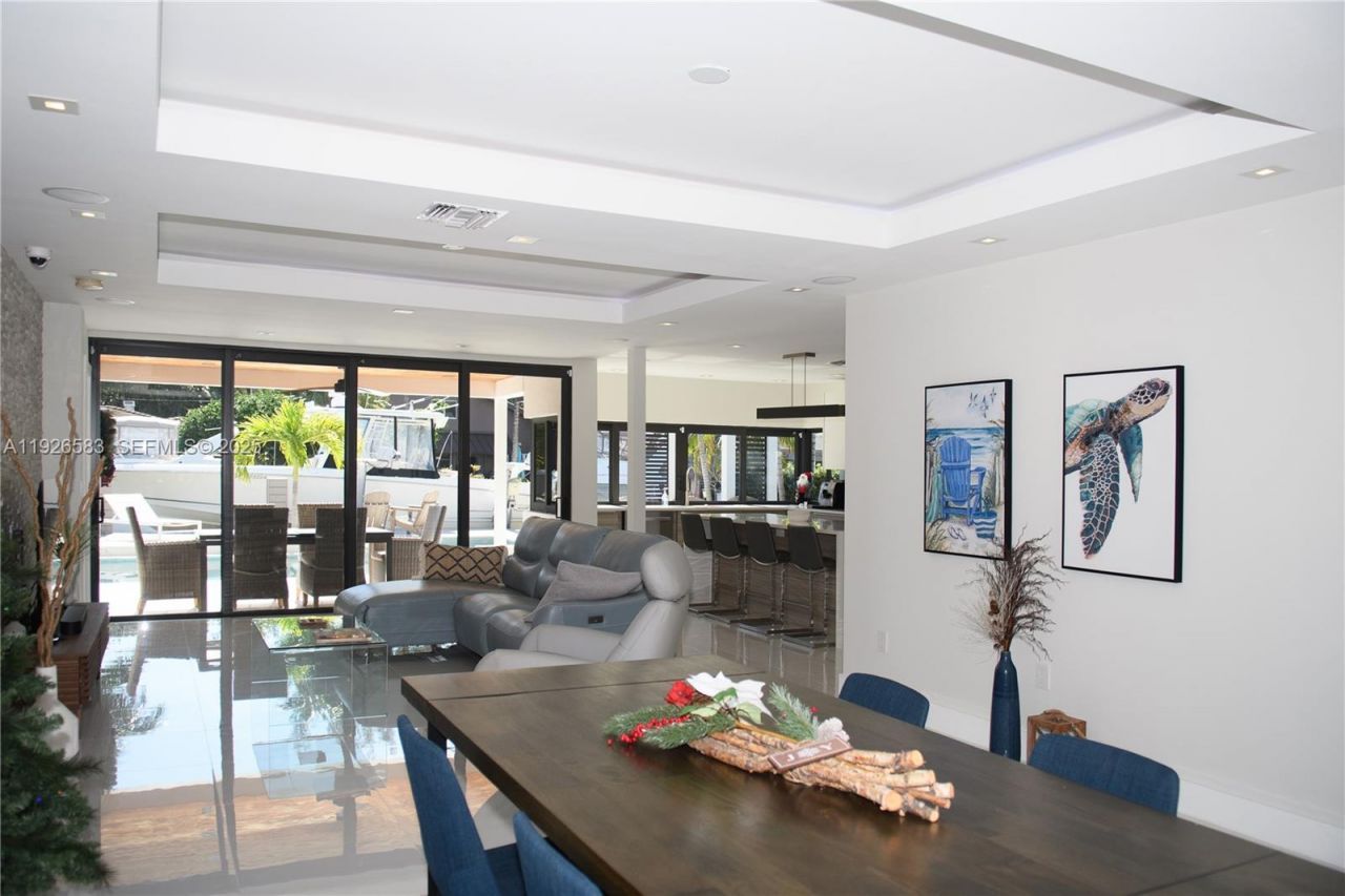 2734 SE 14th St, Pompano Beach, FL 33062 Photo