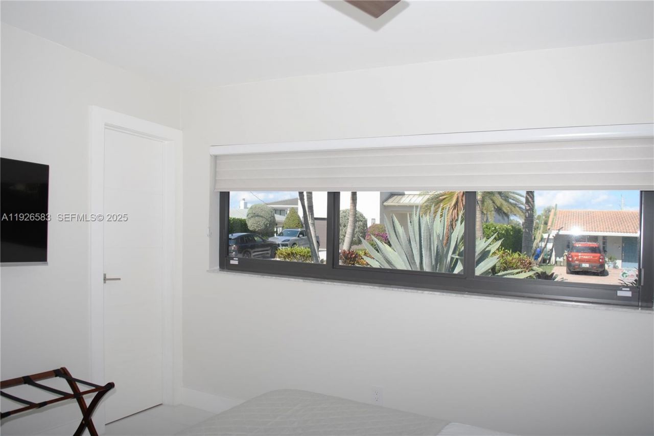 2734 SE 14th St, Pompano Beach, FL 33062 Photo