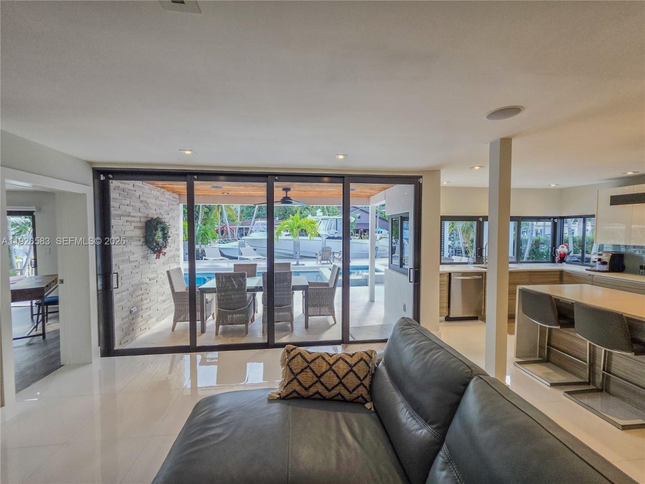 2734 SE 14th St, Pompano Beach, FL 33062 Photo