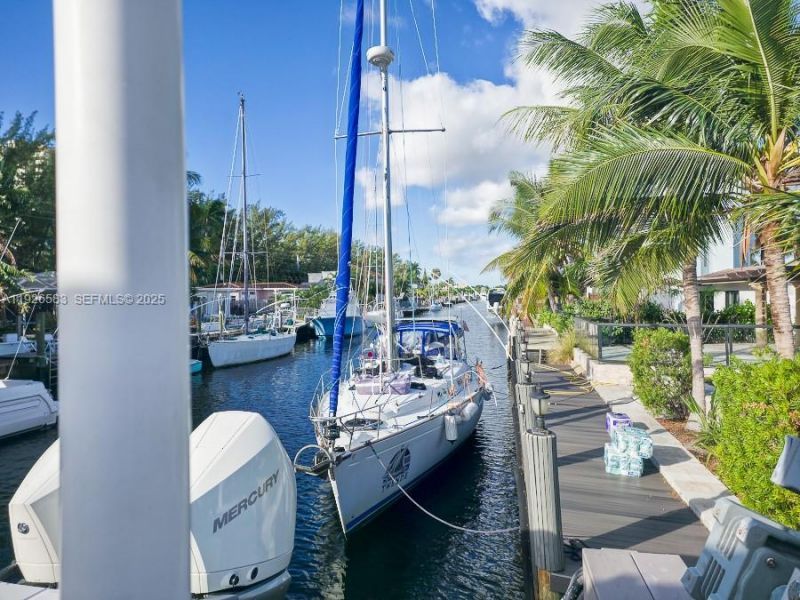 2734 SE 14th St, Pompano Beach, FL 33062 Photo