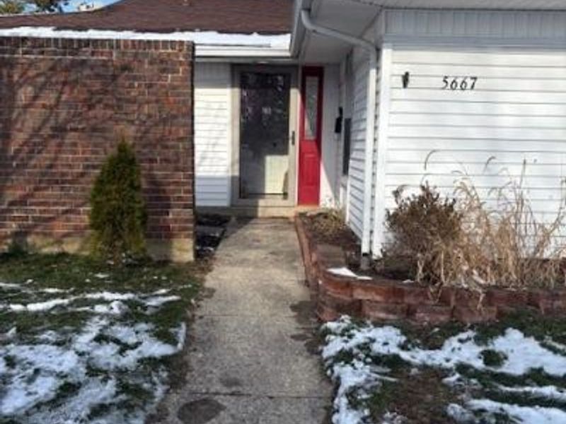 5667 Troy Villa Boulevard, Huber Heights, OH 45424 Photo 1