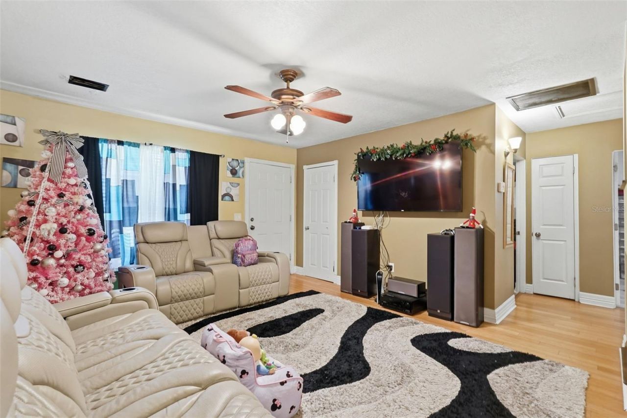 1619 Suponic Avenue, Sarasota, FL 34243 Photo