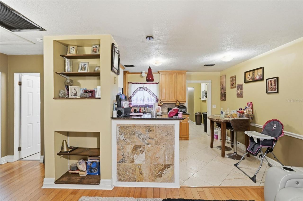 1619 Suponic Avenue, Sarasota, FL 34243 Photo
