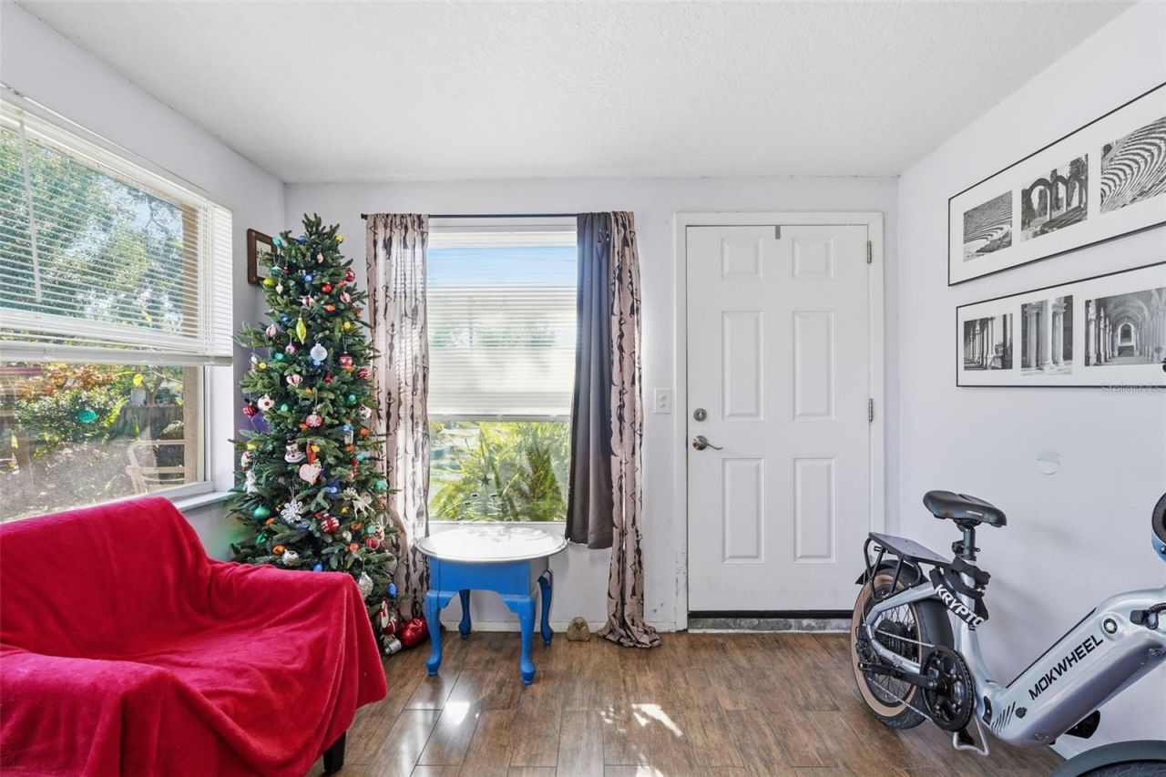 1619 Suponic Avenue, Sarasota, FL 34243 Photo