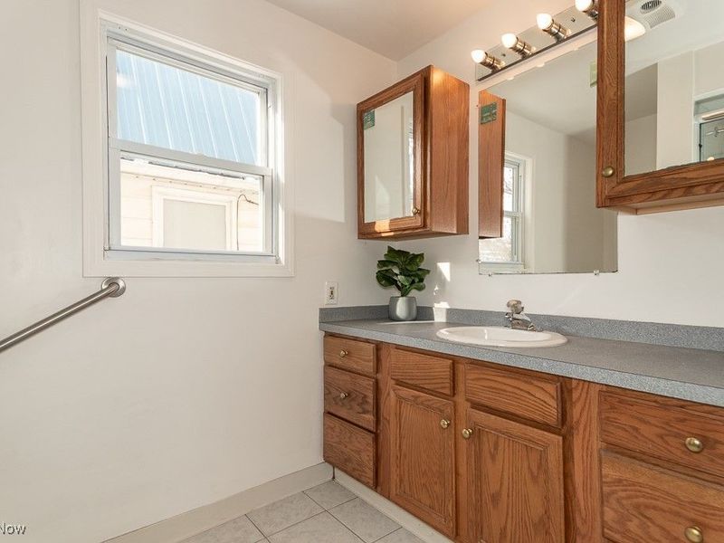 504 7th Street, Fairport Harbor, OH 44077 Photo 27