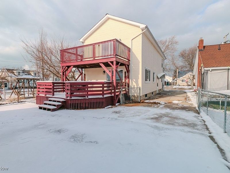 504 7th Street, Fairport Harbor, OH 44077 Photo 3