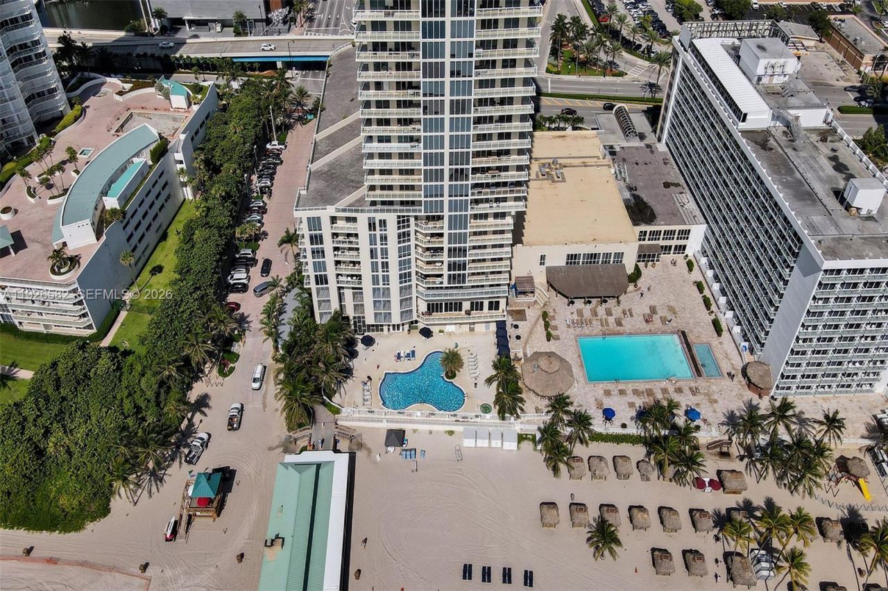 16699 Collins Ave, Unit 1002, Sunny Isles Beach, FL 33160 Photo