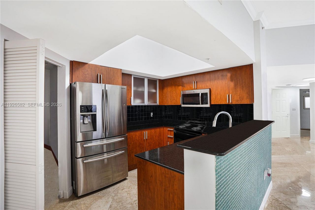 16699 Collins Ave, Unit 1002, Sunny Isles Beach, FL 33160 Photo