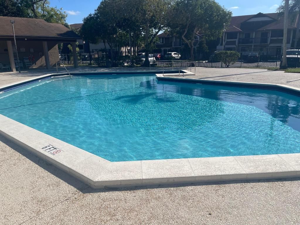 9878 Nob Hill Court, Unit 9878, Sunrise, FL 33351 Photo