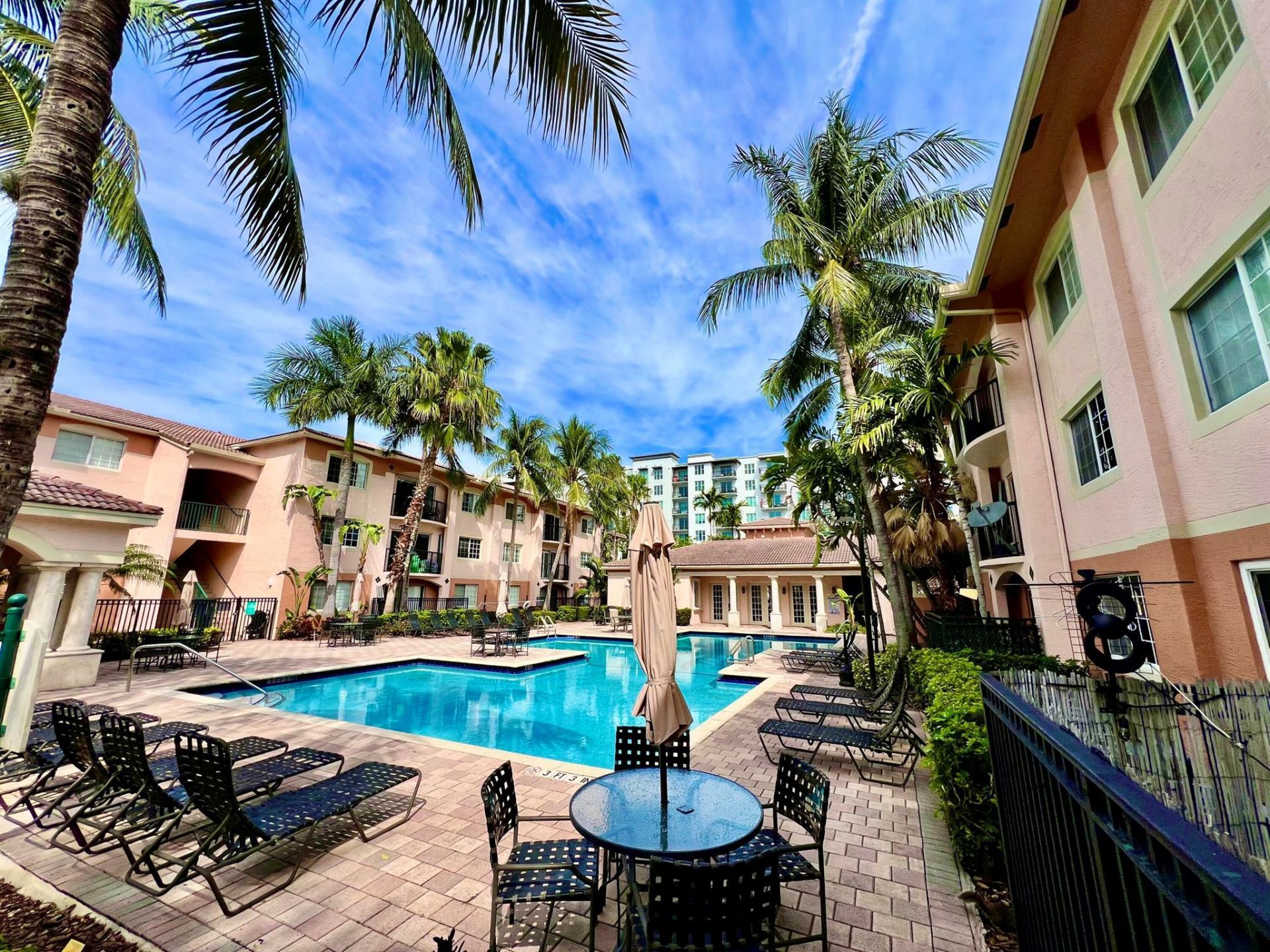 2033 SE 10th Avenue, Unit 620, Fort Lauderdale, FL 33316 Photo