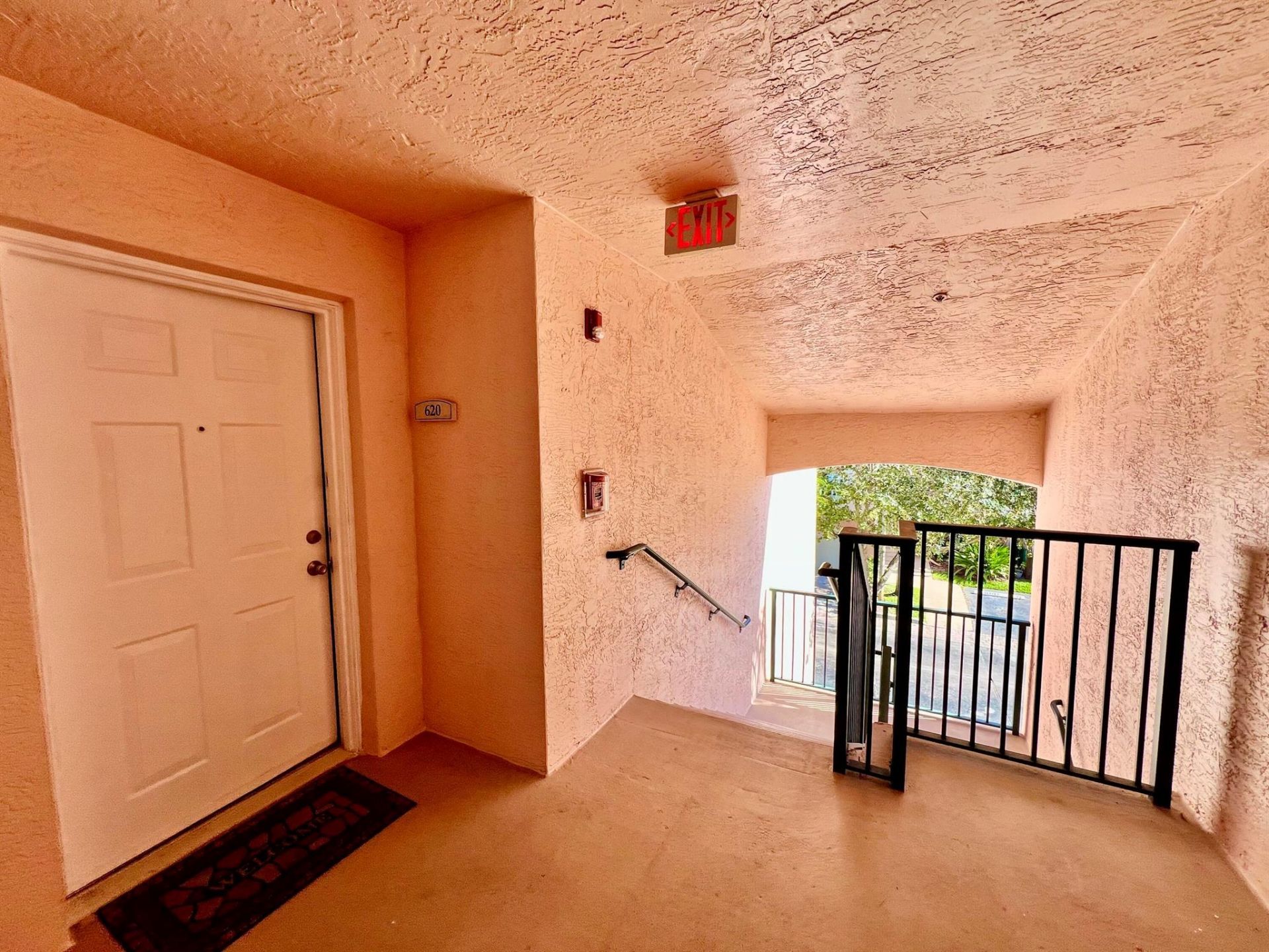 2033 SE 10th Avenue, Unit 620, Fort Lauderdale, FL 33316 Photo