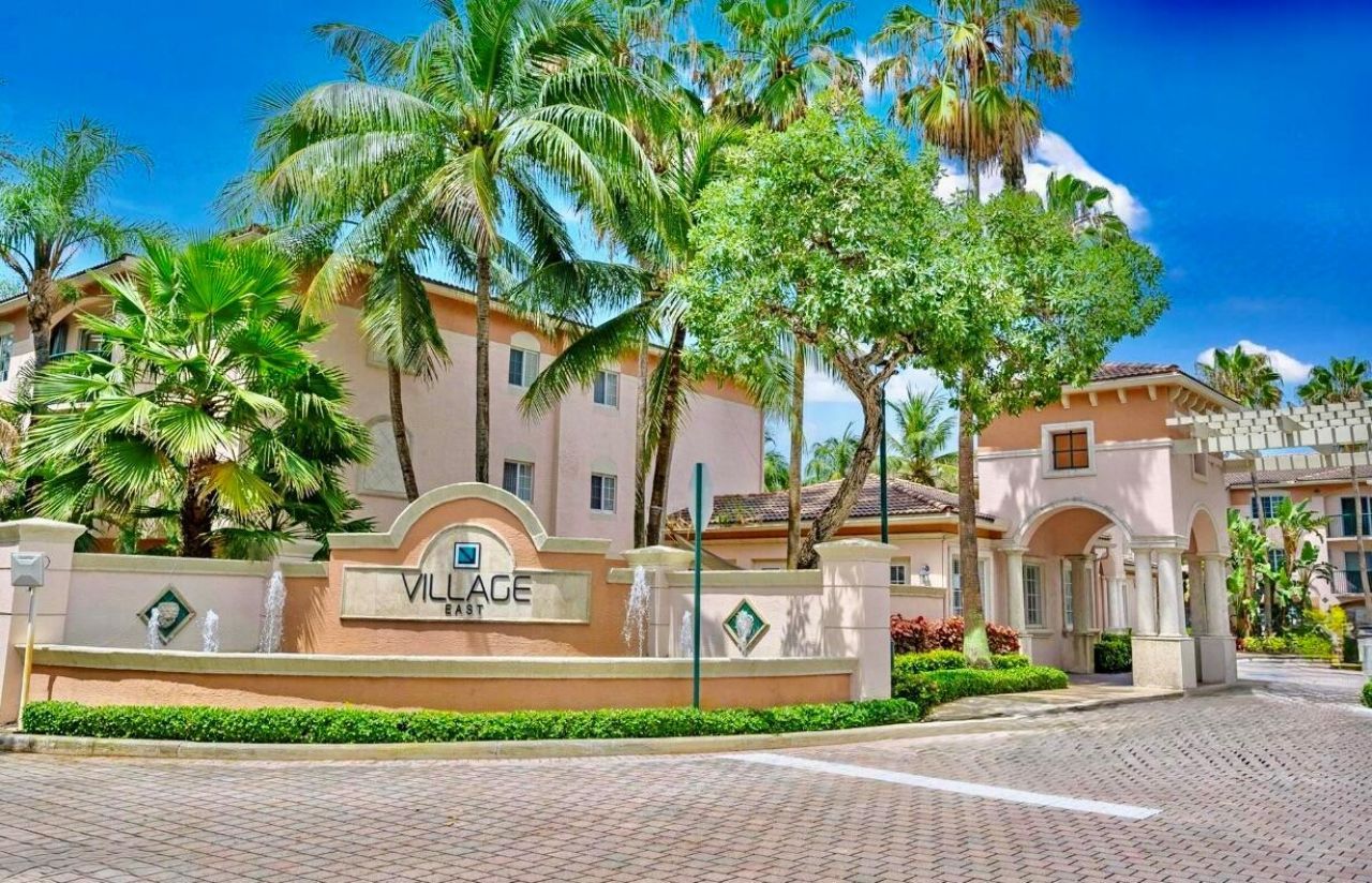 2033 SE 10th Avenue, Unit 620, Fort Lauderdale, FL 33316 Photo