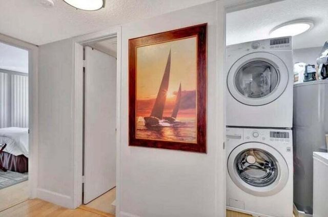 4200 N Ocean Drive, Unit 1-905, Singer Island, FL 33404 Photo