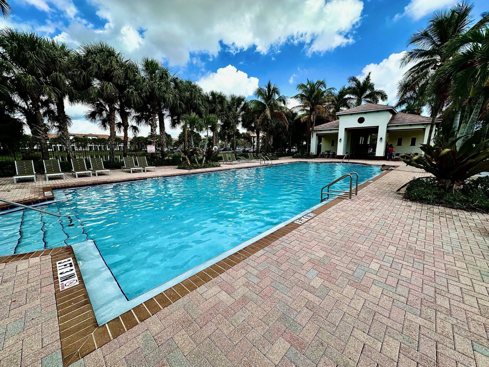 4720 Mimosa Place, Unit 905, Coconut Creek, FL 33073 Photo