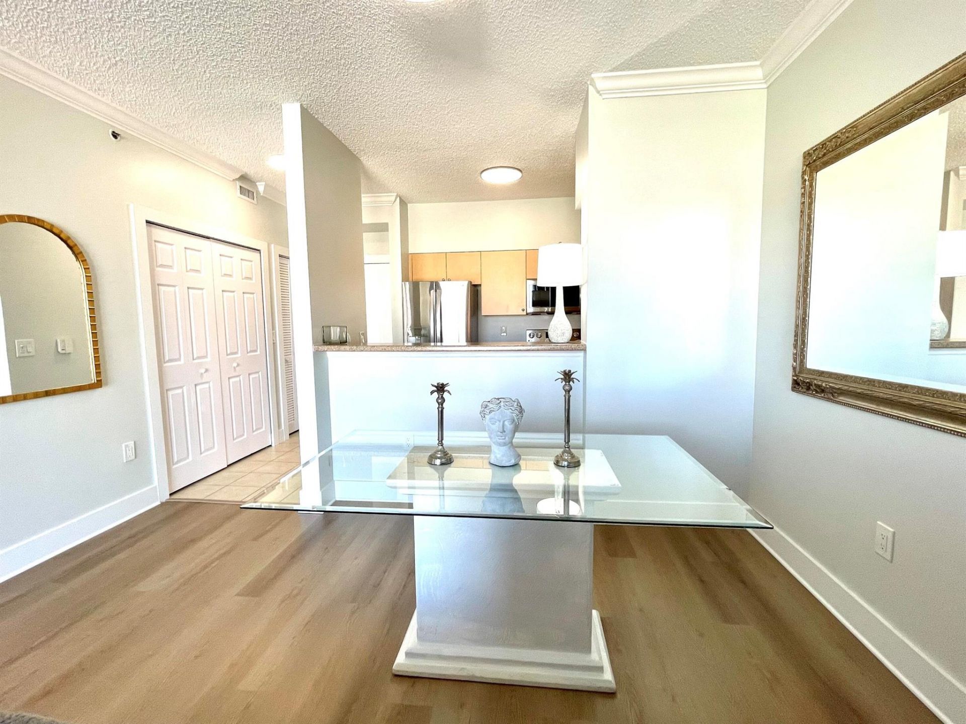 616 Clearwater Park Road, Unit 805, West Palm Beach, FL 33401 Photo