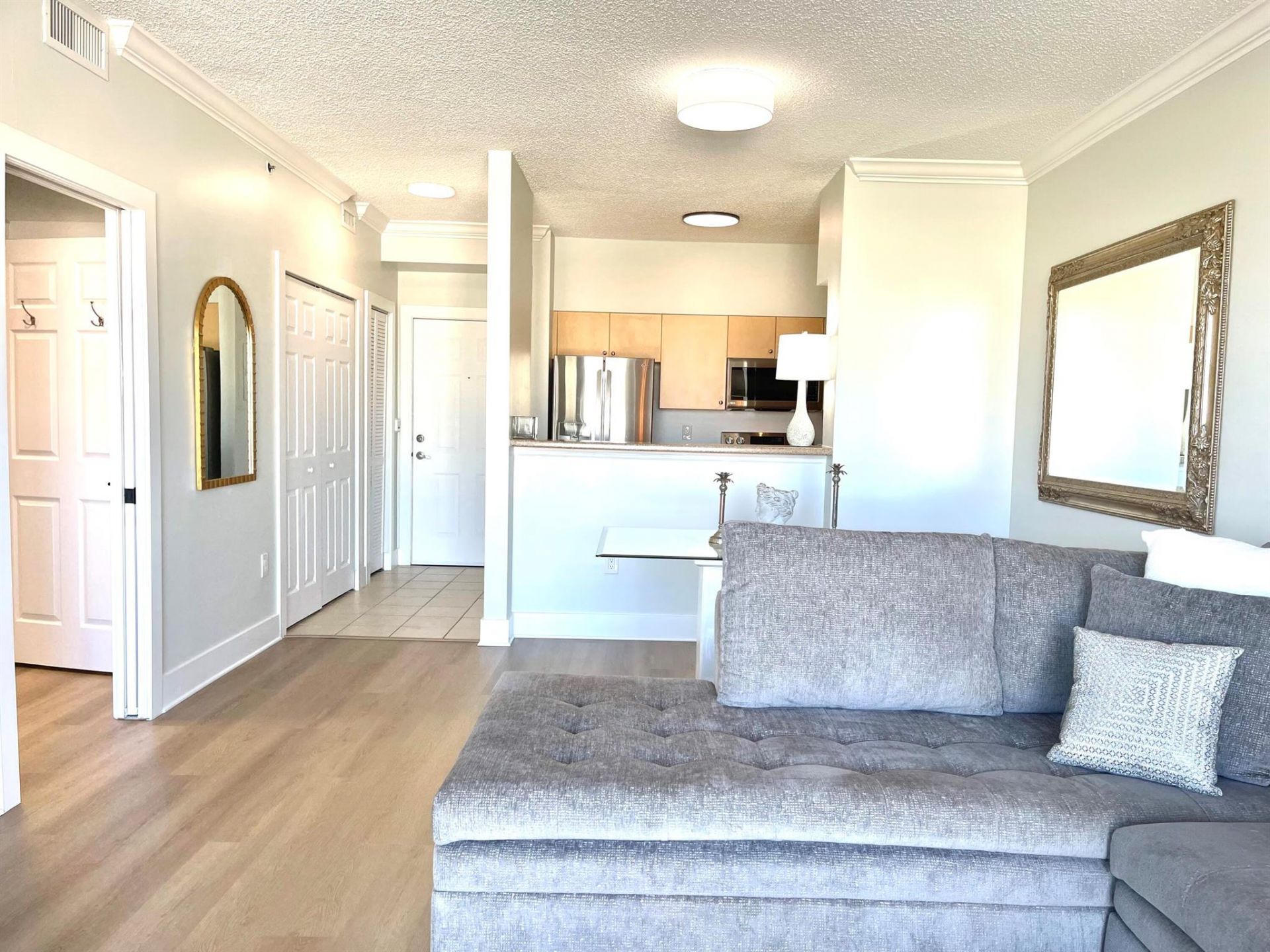 616 Clearwater Park Road, Unit 805, West Palm Beach, FL 33401 Photo