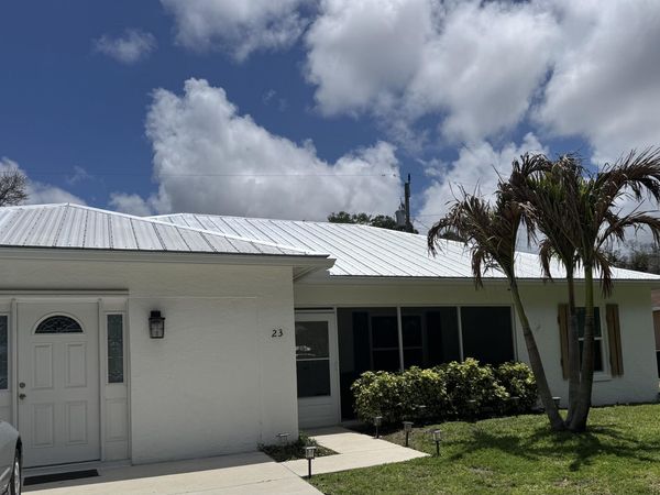 23 Highlands Drive SW, Vero Beach, FL 32962