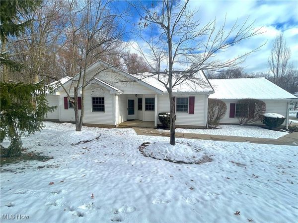 6684 Hidden Lake Trail, Brecksville, OH 44141