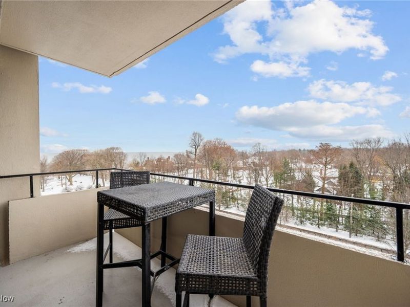 1 Bratenahl Place, Unit 701, Cleveland, OH 44108 Photo 15