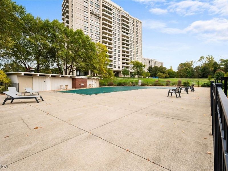 1 Bratenahl Place, Unit 701, Cleveland, OH 44108 Photo 30