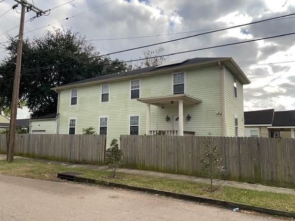 1241 LIZARDI Street, New Orleans, LA 70117