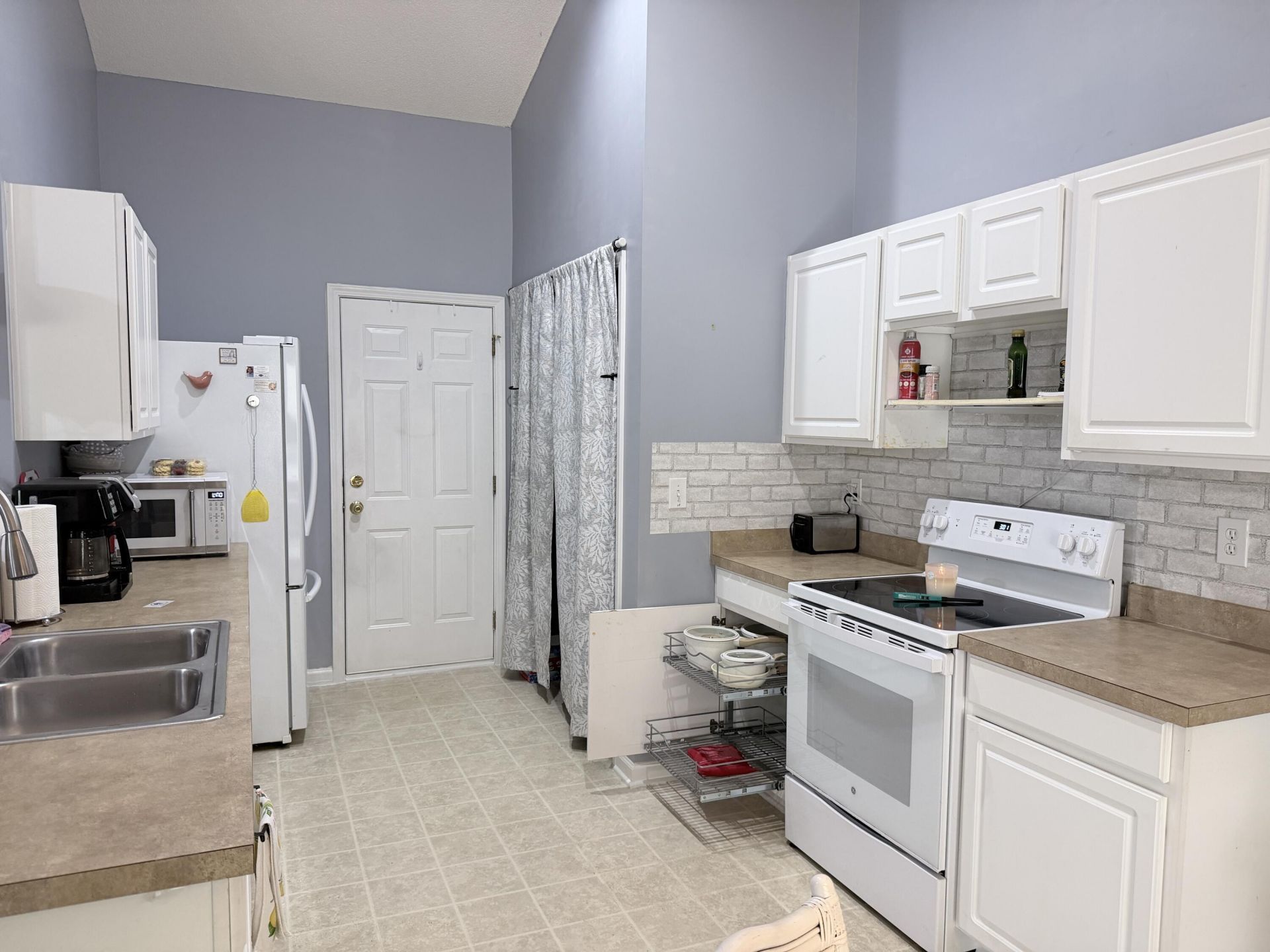 5324 Copley Circle Photo 5