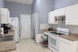 5324 Copley Circle photo 4