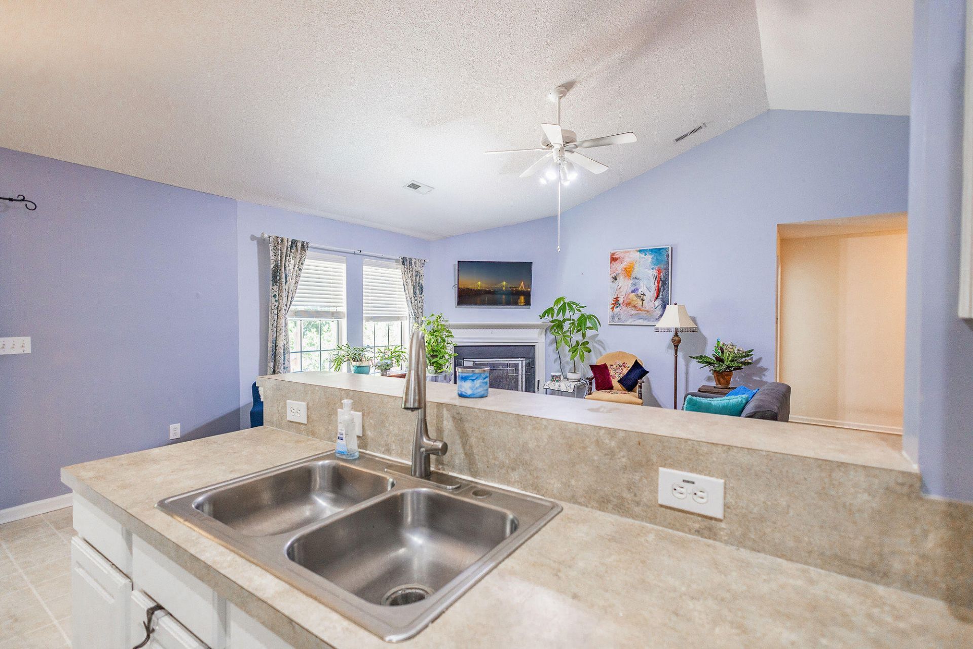 5324 Copley Circle Photo 9