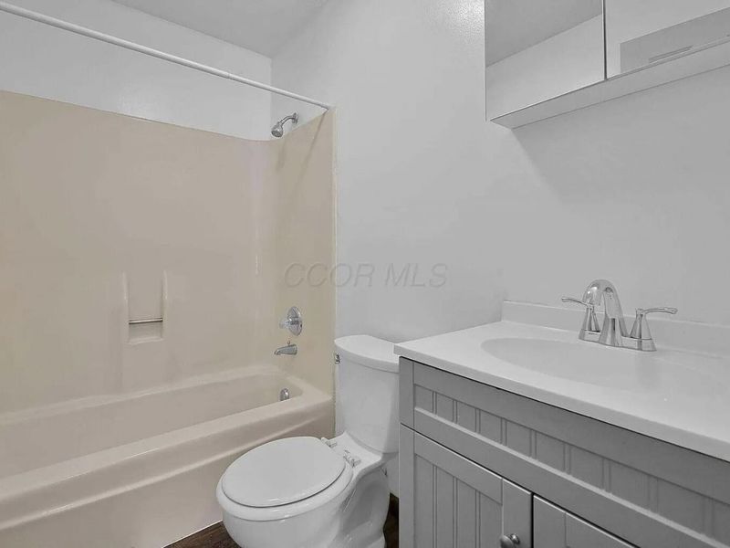 65 Neil Street, Delaware, OH 43015 Photo 9