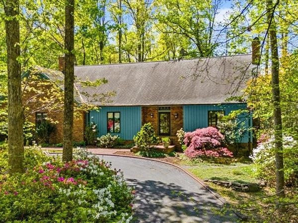 3559 Old Onslow Road, Greensboro, NC 27407