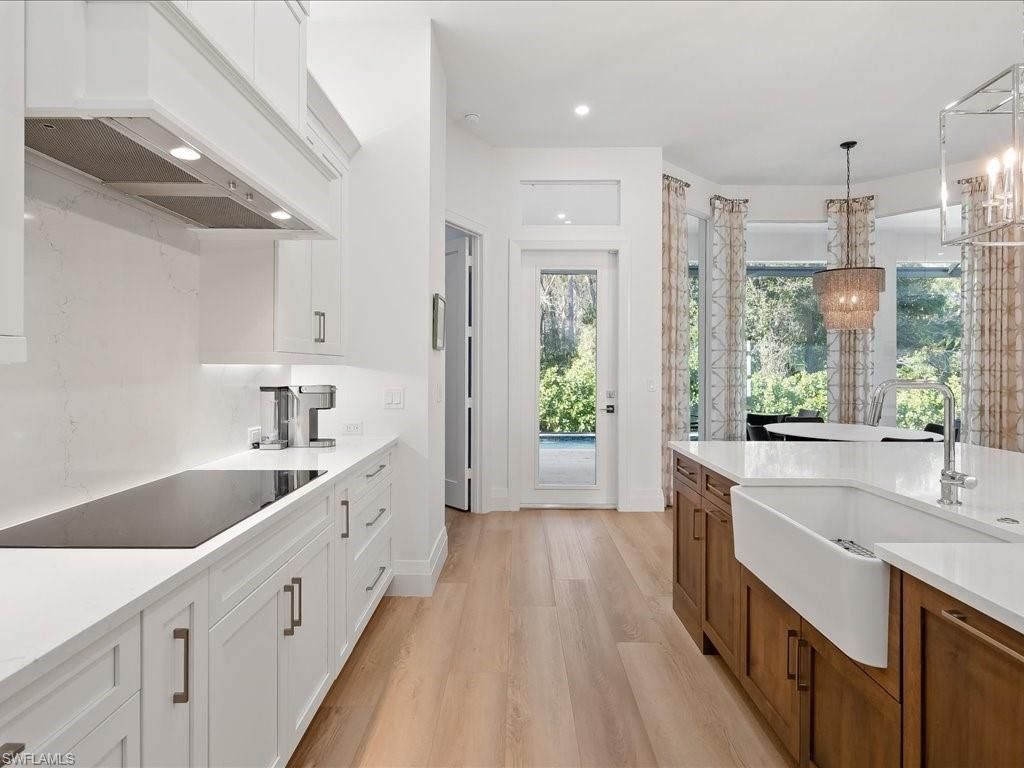 6665 Mill Run Cir, Naples, FL 34109 Photo