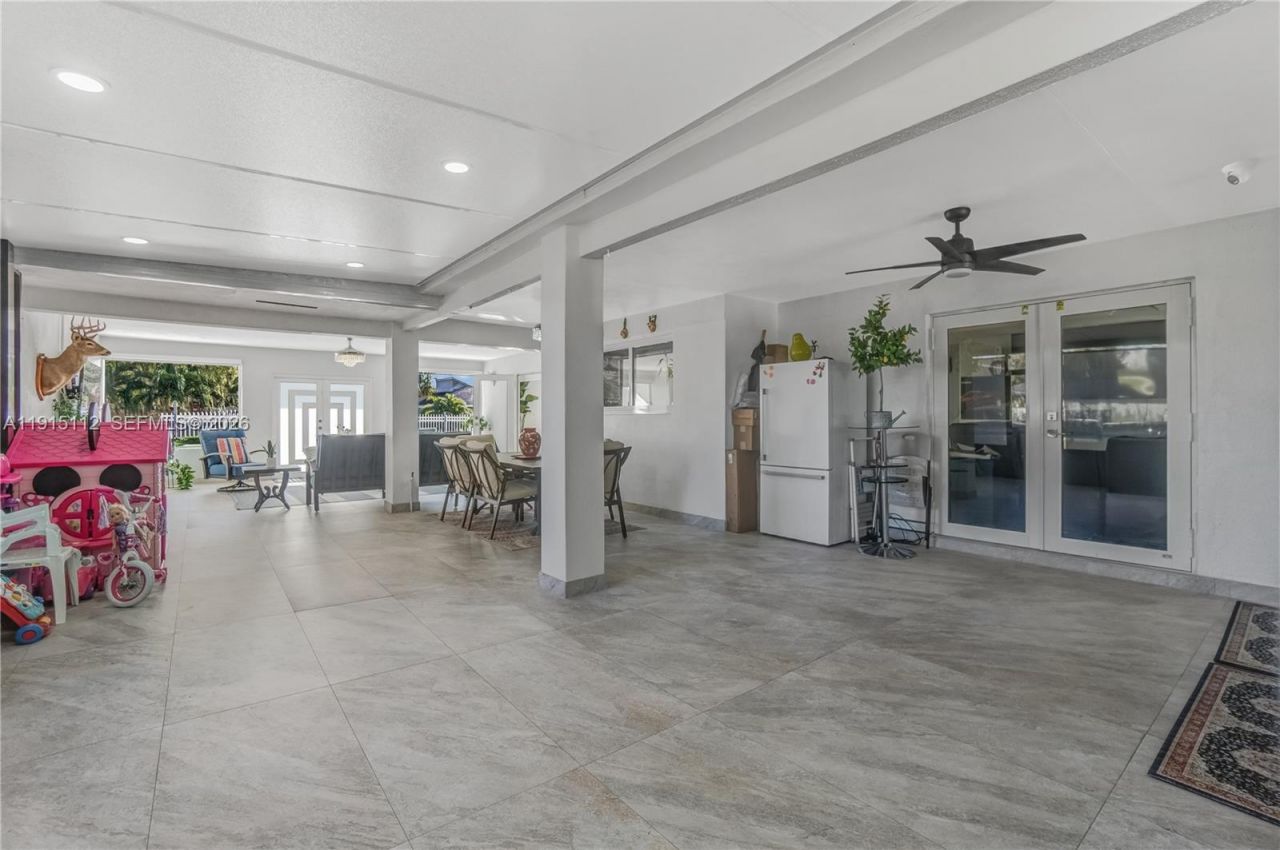 12601 SW 204th St, Miami, FL 33177 Photo