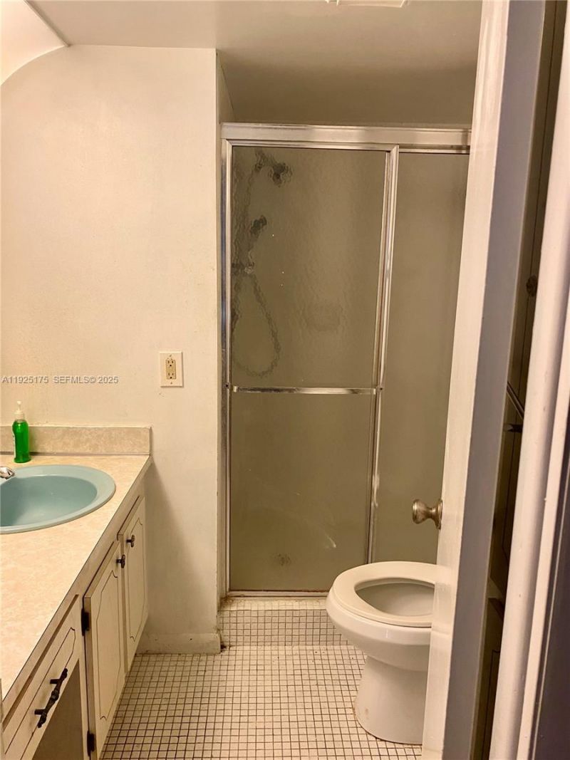9261 Sunrise Lakes Blvd, Unit 103, Sunrise, FL 33322 Photo