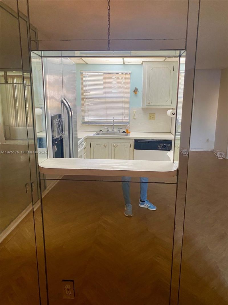 9261 Sunrise Lakes Blvd, Unit 103, Sunrise, FL 33322 Photo