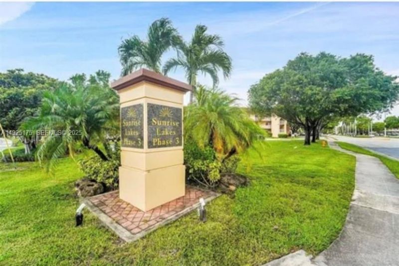 9261 Sunrise Lakes Blvd, Unit 103, Sunrise, FL 33322 Photo