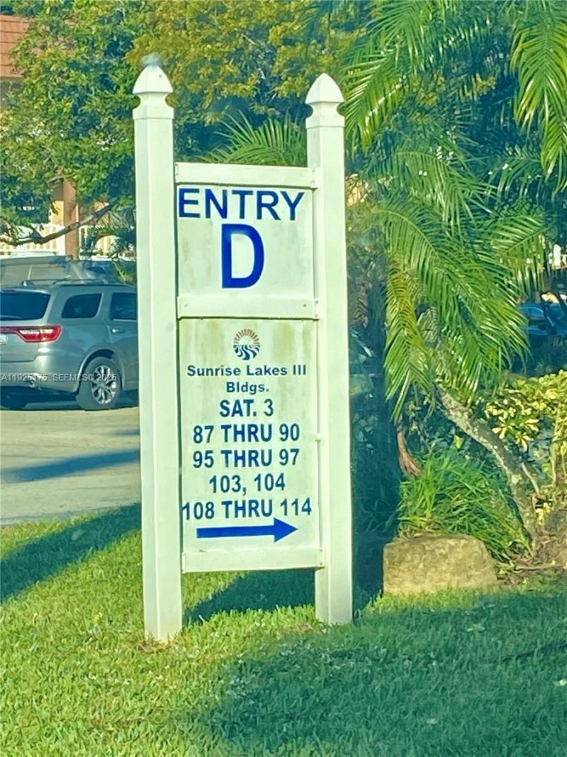 9261 Sunrise Lakes Blvd, Unit 103, Sunrise, FL 33322 Photo