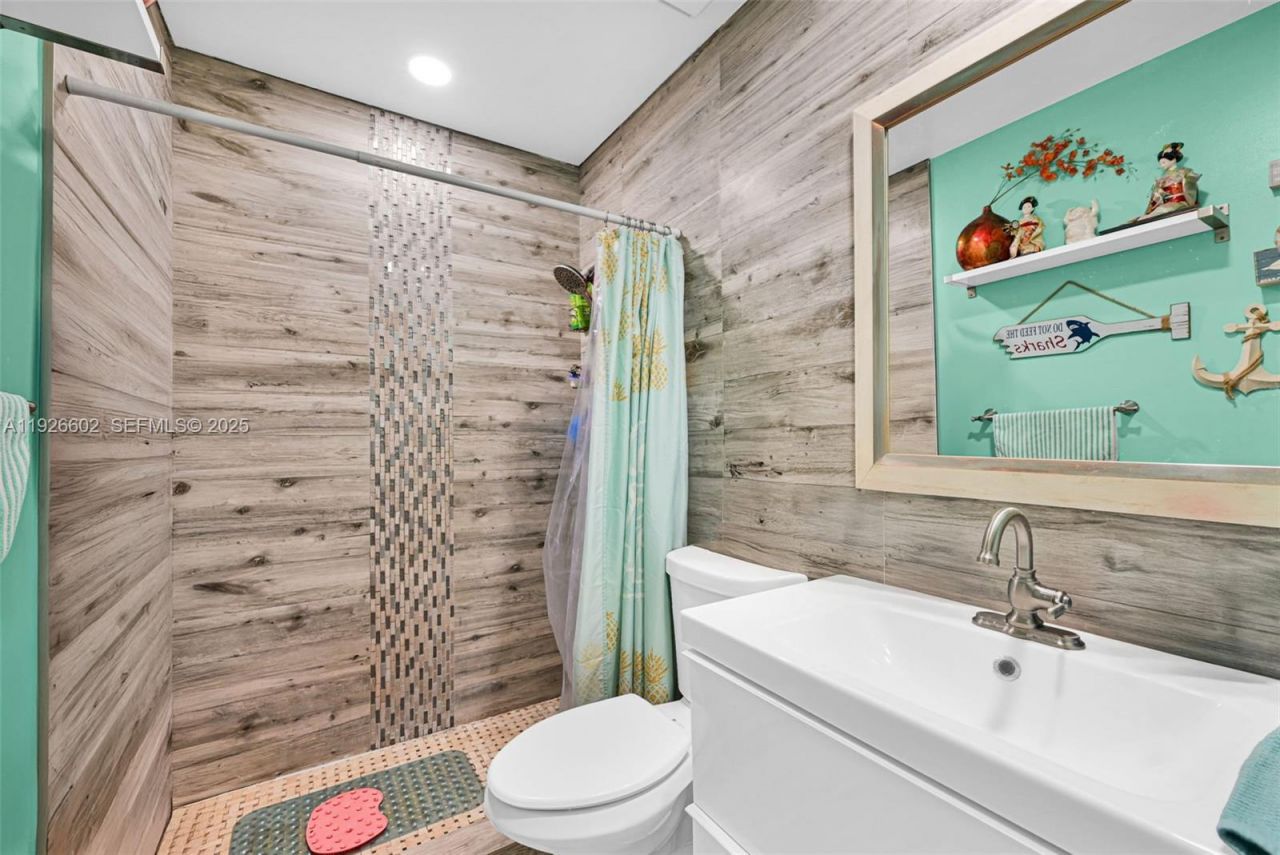 4020 E 10th Ave, Hialeah, FL 33013 Photo