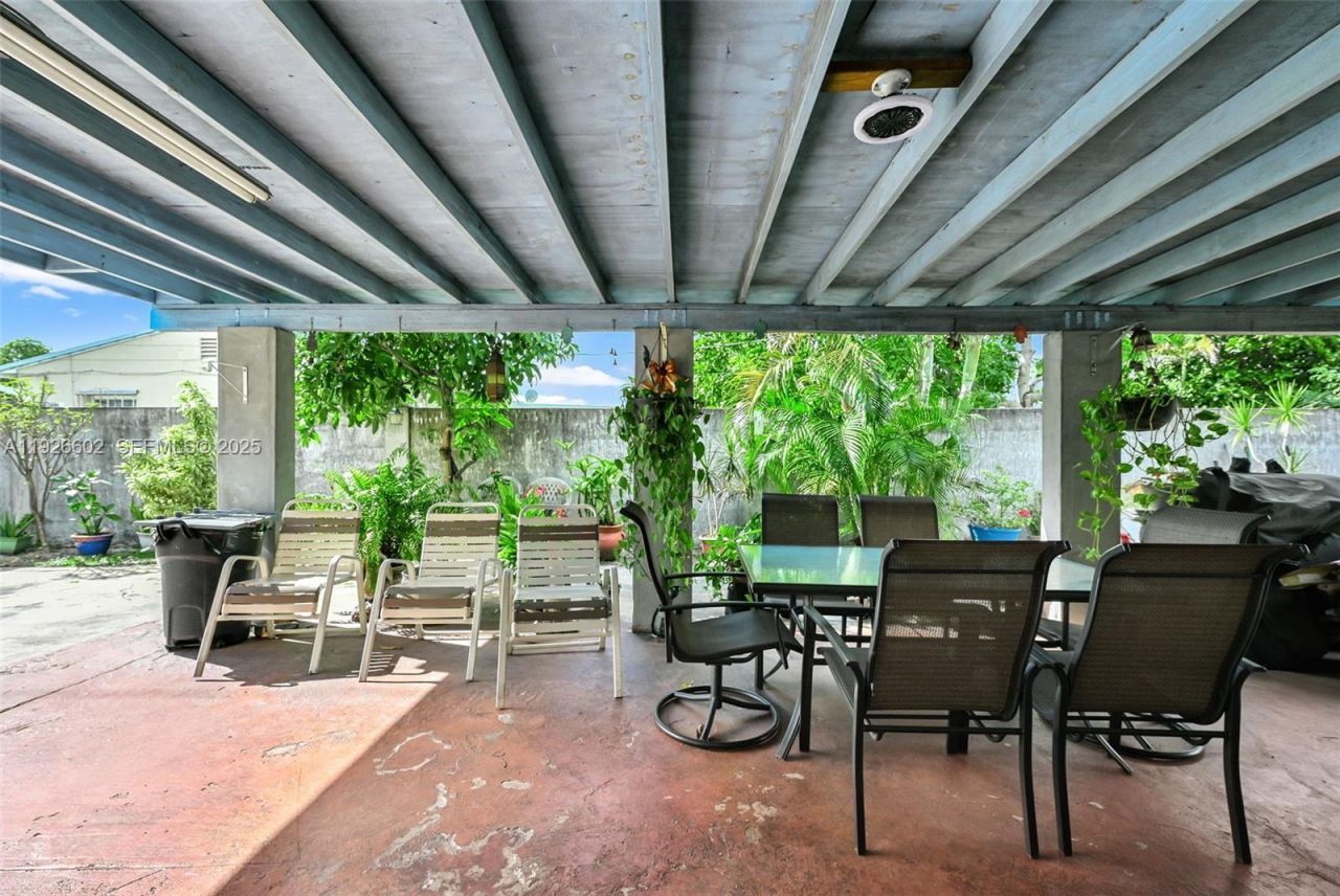 4020 E 10th Ave, Hialeah, FL 33013 Photo