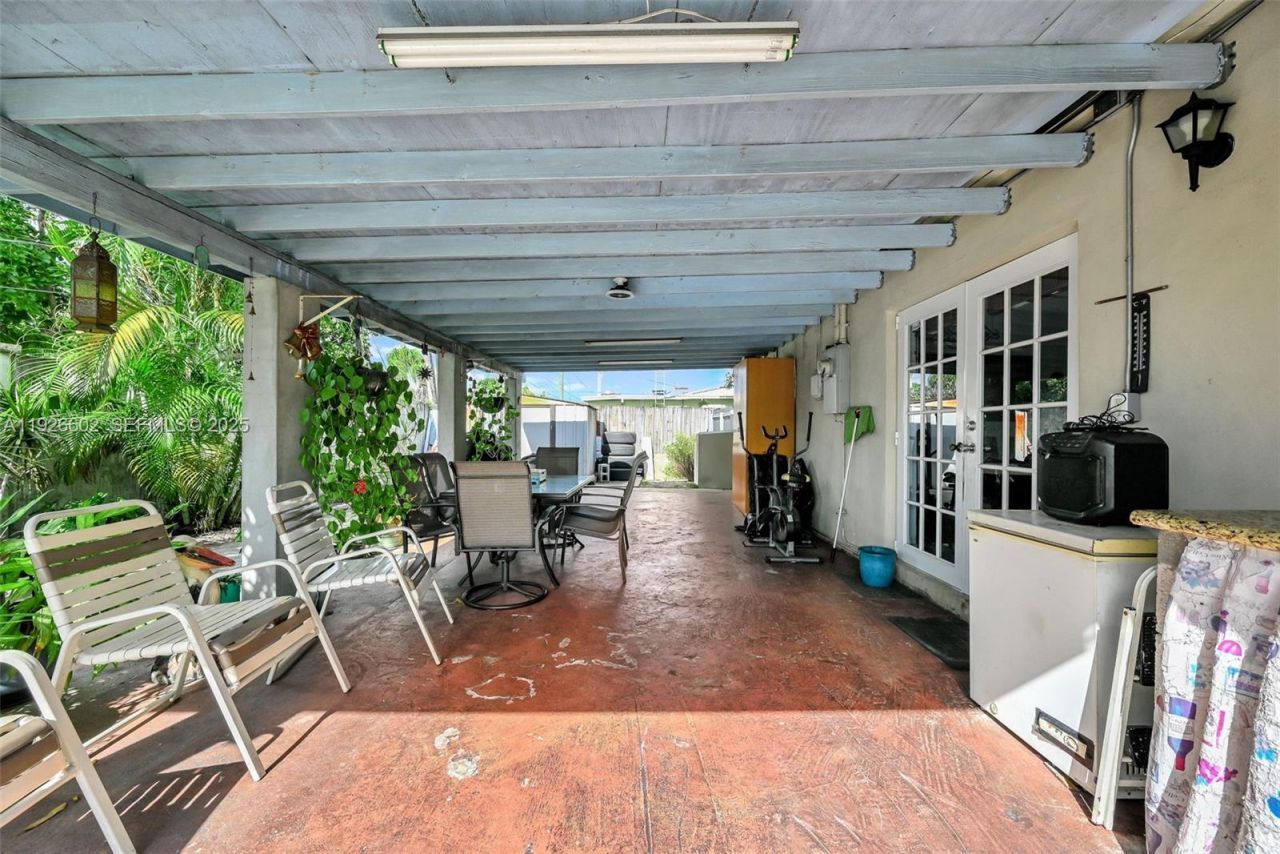 4020 E 10th Ave, Hialeah, FL 33013 Photo