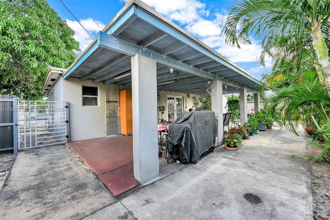 4020 E 10th Ave, Hialeah, FL 33013 Photo