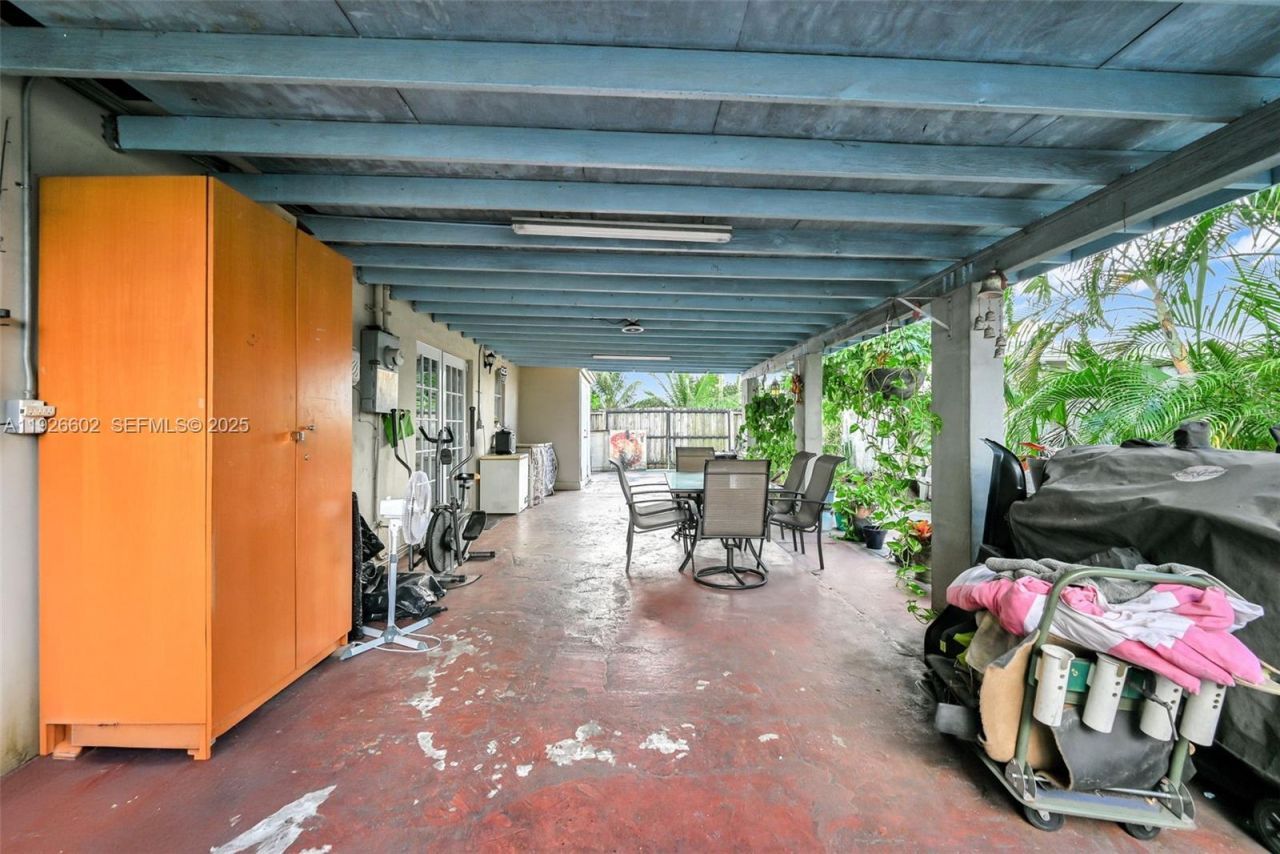 4020 E 10th Ave, Hialeah, FL 33013 Photo